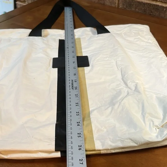 ALOHA Collection Day Tripper Tote - Picture 3 of 7